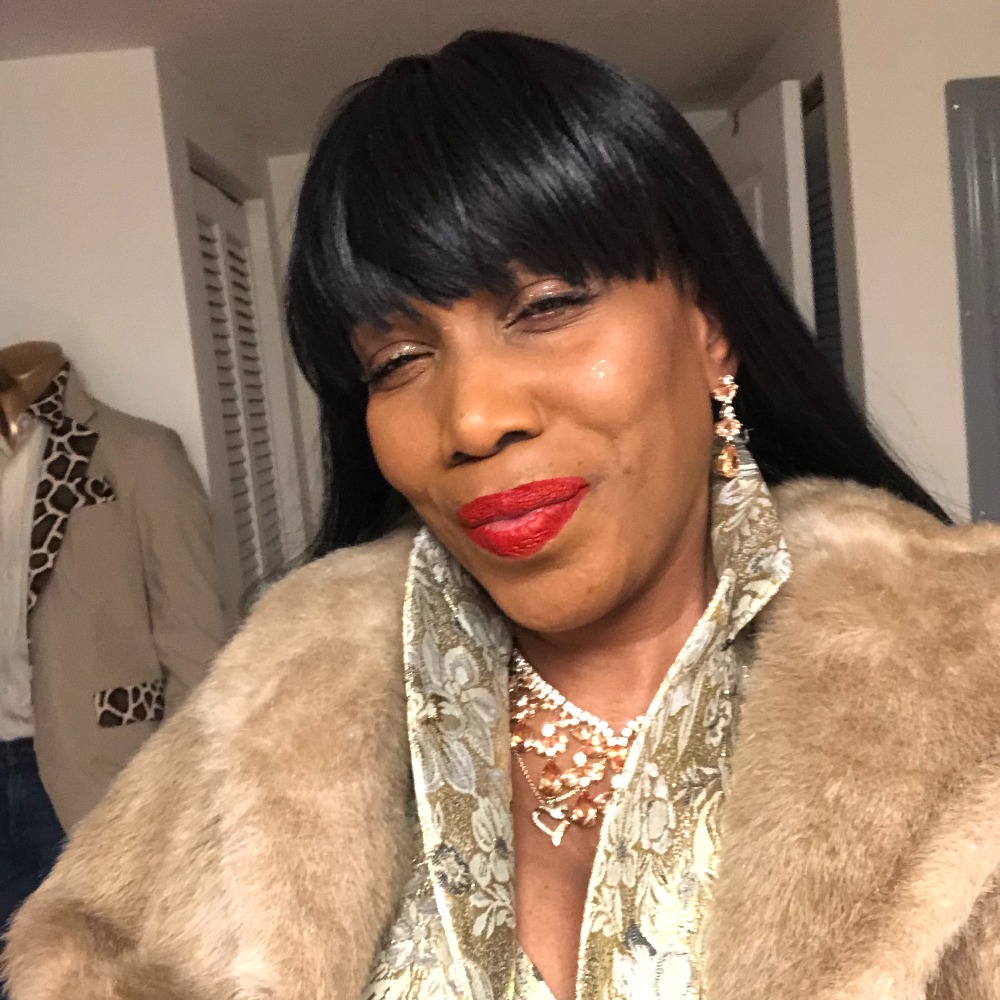 Meet your Posher, Morella